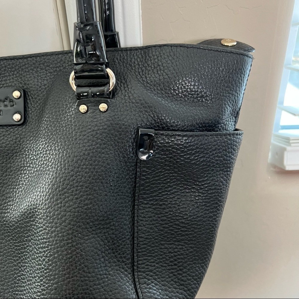Kate Spade New York Pebbled Leather w/ patent leather Handles Satchel/Handbag - Picture 5 of 14